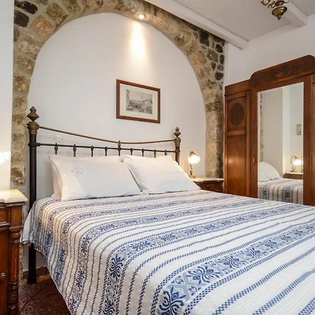Venetiko Apartments Naxos City Exterior photo
